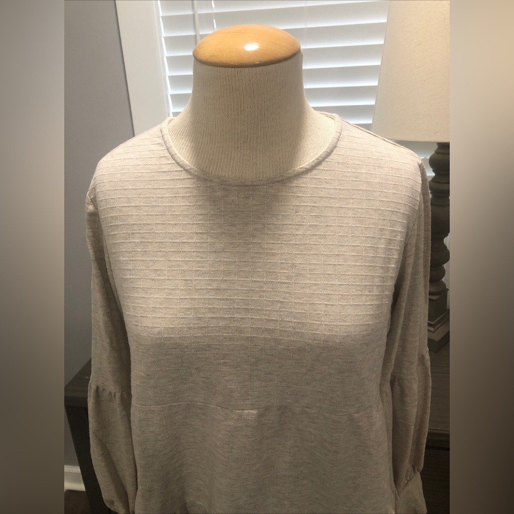 Anthropologie Top in Gray Beige Size L‎ Blue Tassel Windowpane Checkered - Picture 2 of 5